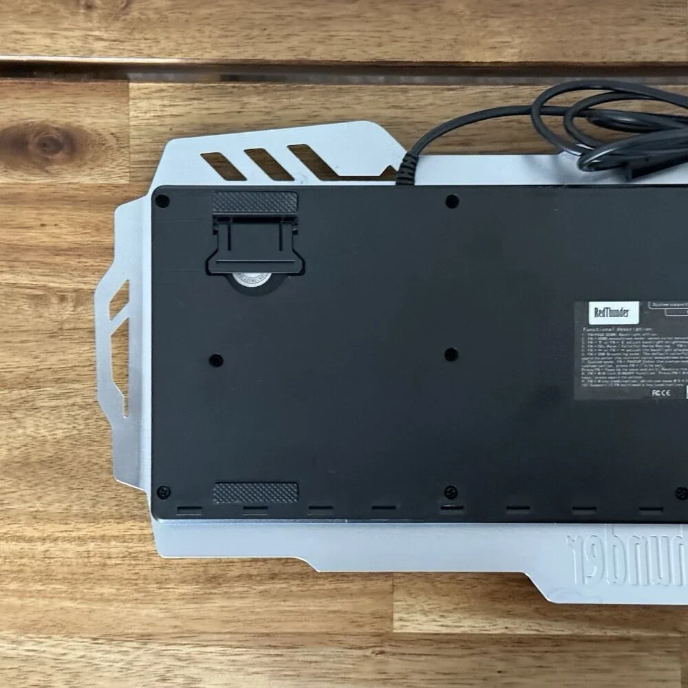 RedThunder K-900 Wired‎ Semi-Mechanical Version Gaming Keyboard Metal Frame Win